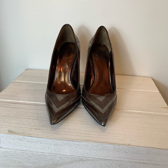 Carlos Santana Casino Metallic Pewter and Bronze Stiletto Heels Pointed Toe sz8 - Picture 5 of 6